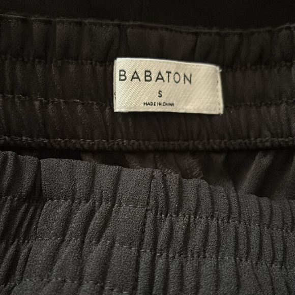 Aritzia Babaton Darren Black Crepe Shorts - Picture 5 of 7